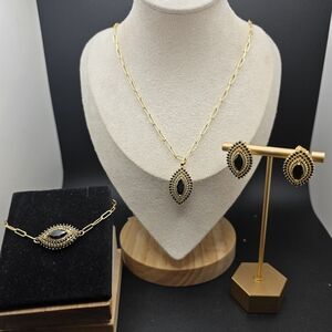 Elegant Gold and Black Jewelry Set (2086)